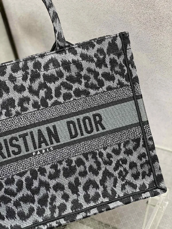 WF - Dior Bag - 451