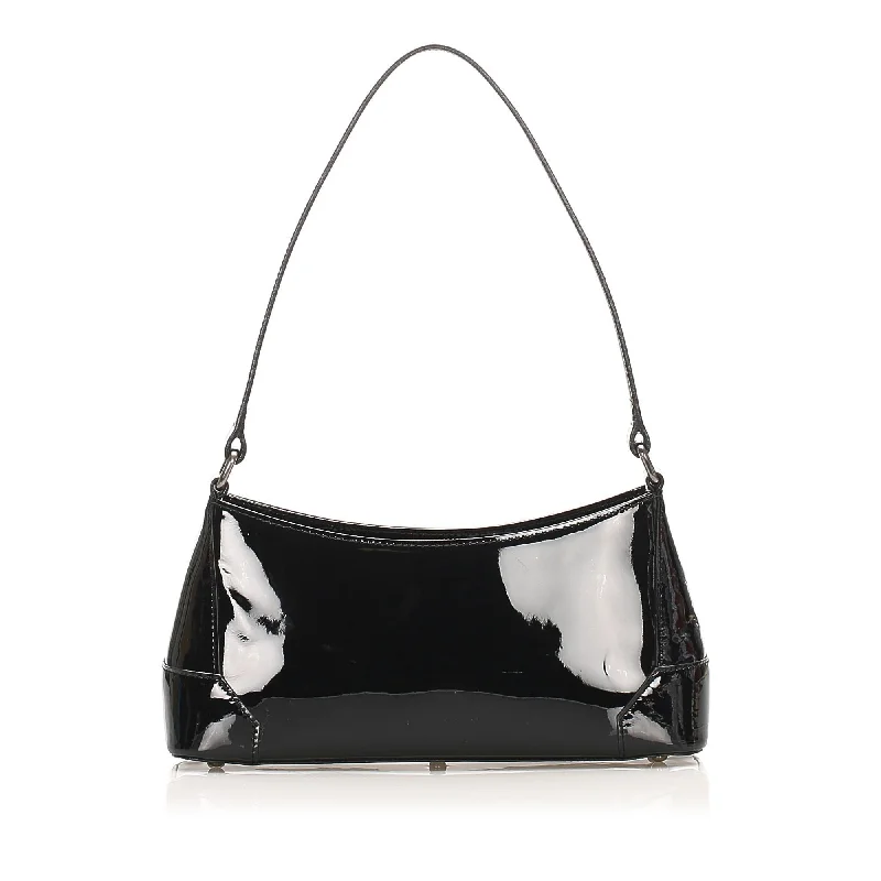 Burberry Patent Leather Shoulder Bag (SHG-15697)